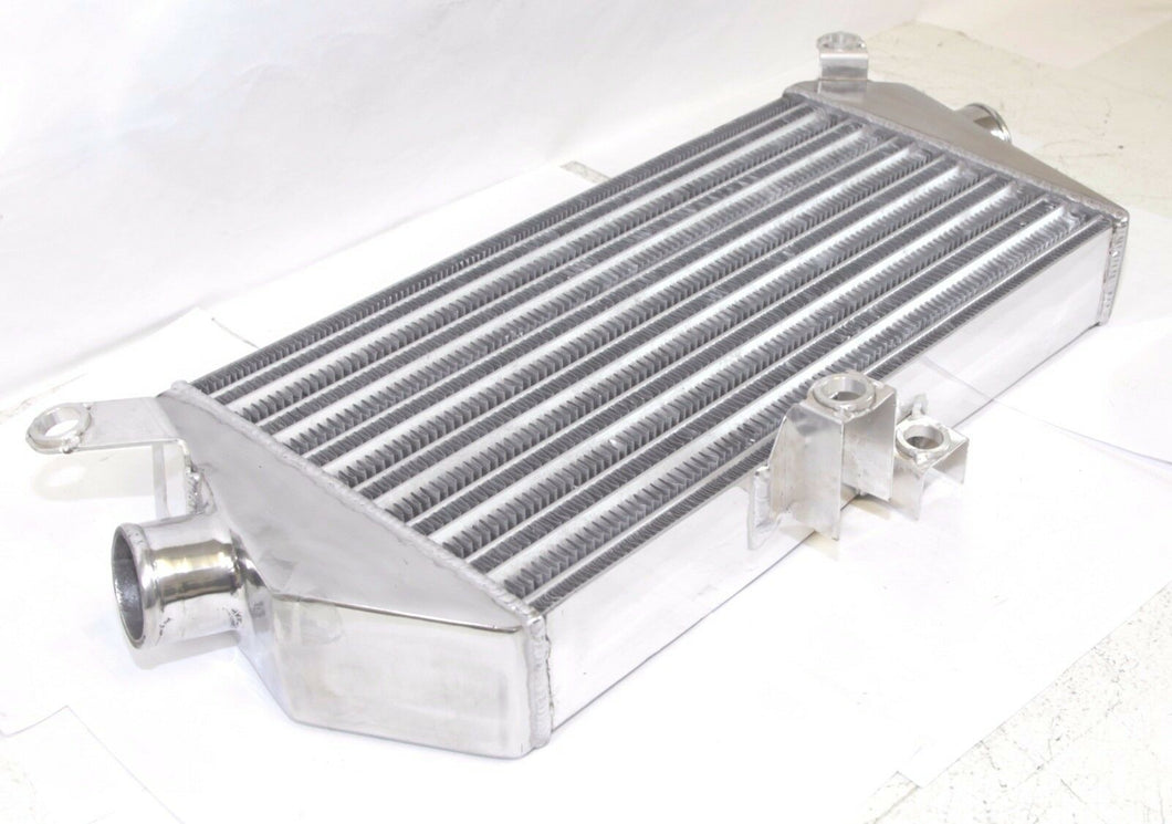 YCZ-019 UNIVERSAL Intercooler 2